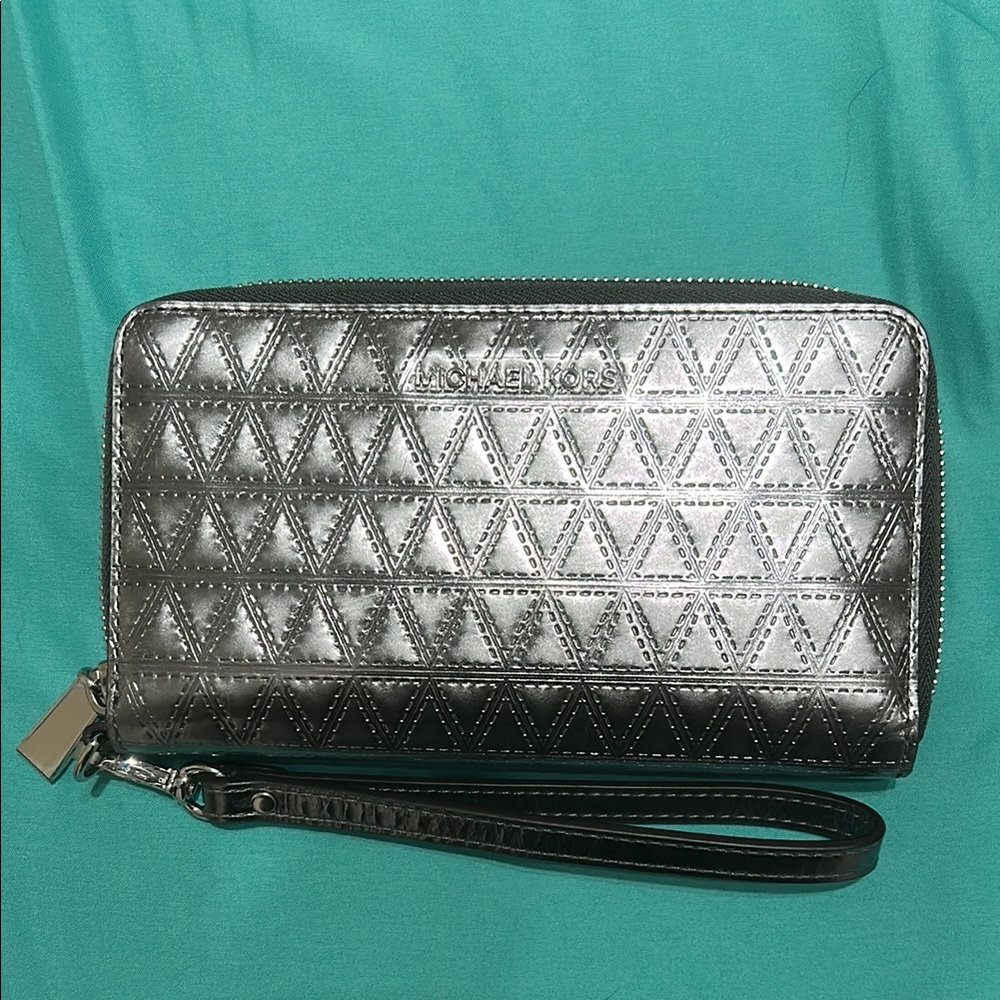 Michael Kors Silver Wristlet Wallet